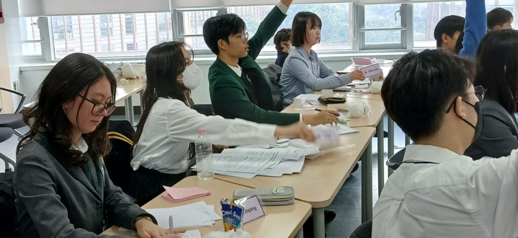 MUN students answer questions